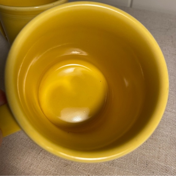 Vintage HLC Fiesta USA yellow MUG SET wide D handle 2 MUGS fiesta ware - Picture 12 of 16